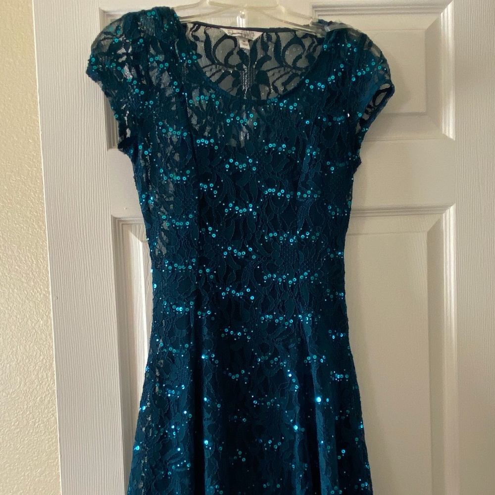 Juniors Dress Size M